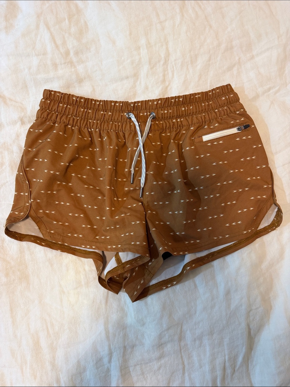 Vuori Women's Brown Drawstring Athletic Shorts